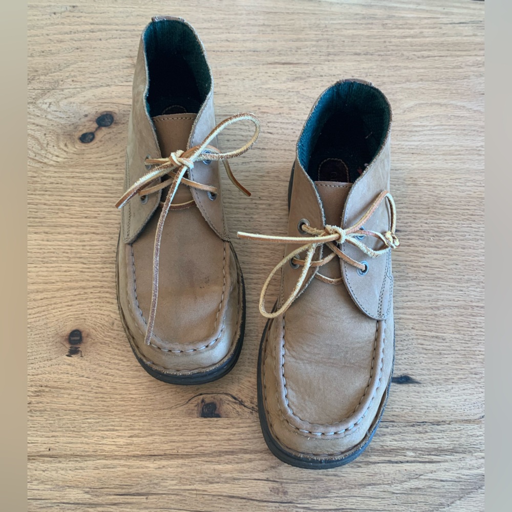 GH Bass and Co Chukka Bootie Women’s‎ 8 1/2 Leather  Preloved